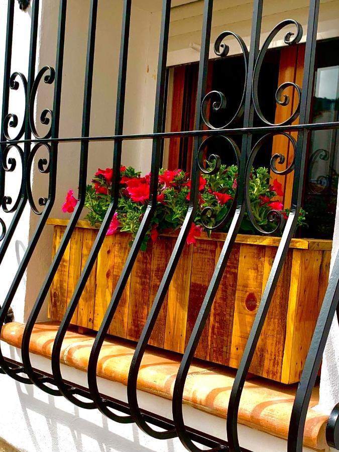 Casa Blanca Bed & Breakfast Castell De Castells Exterior foto