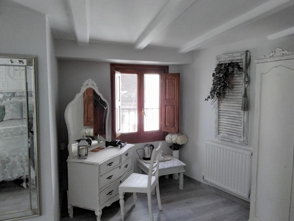 Casa Blanca Bed & Breakfast Castell De Castells Exterior foto