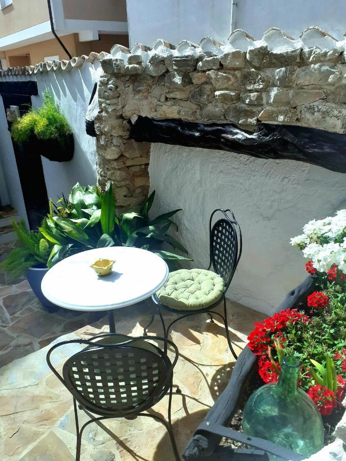 Casa Blanca Bed & Breakfast Castell De Castells Exterior foto