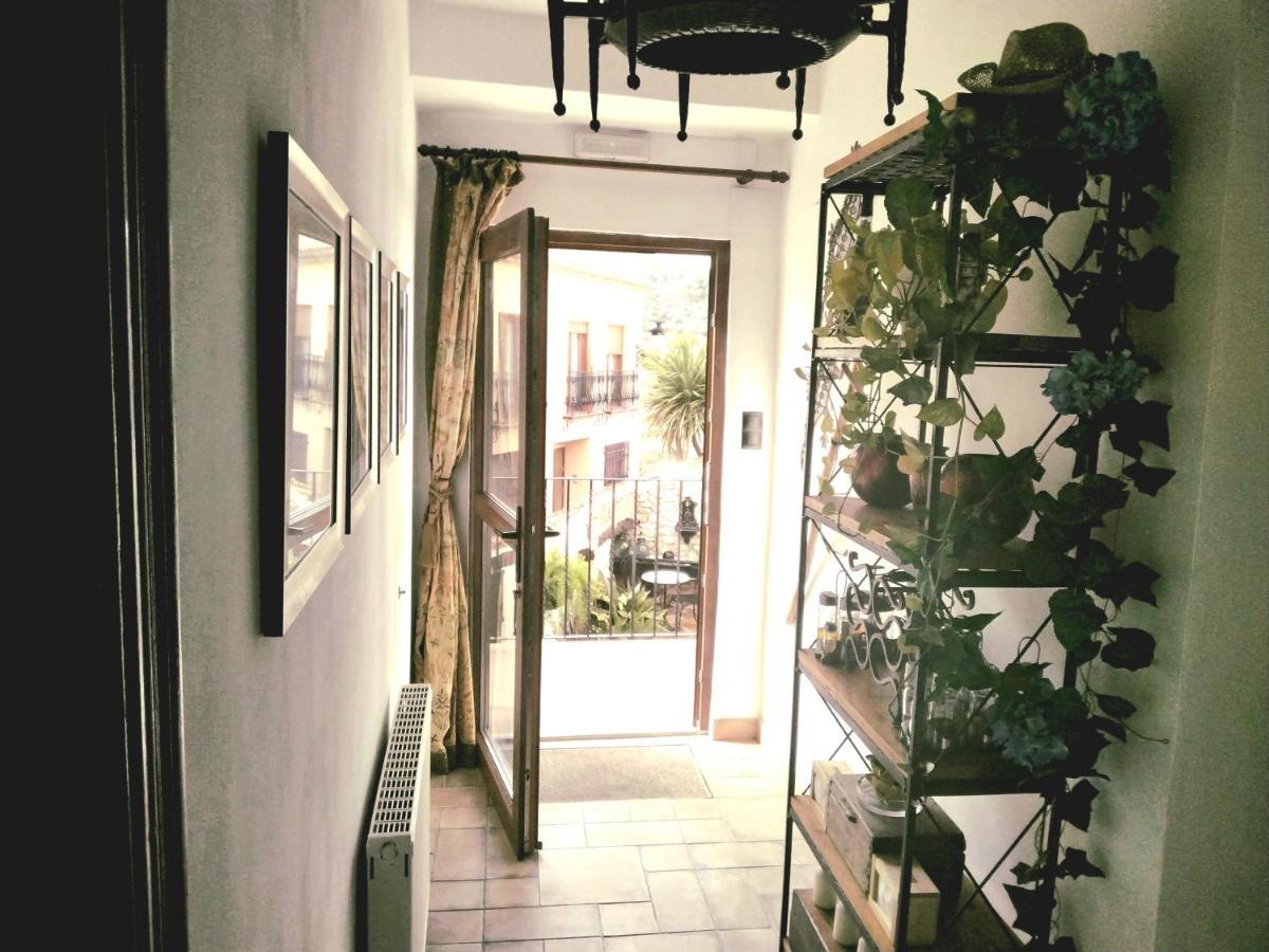 Casa Blanca Bed & Breakfast Castell De Castells Exterior foto