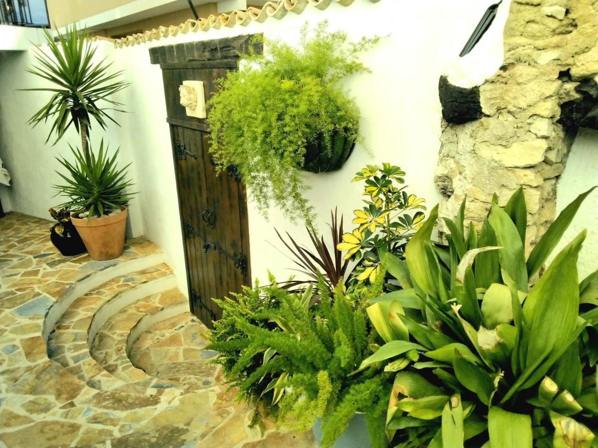 Casa Blanca Bed & Breakfast Castell De Castells Exterior foto
